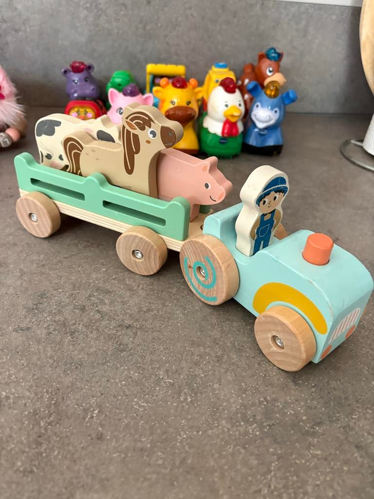 Houten tractor met kar en boerderijdieren, Ophalen, Gebruikt, Duw- of Trekspeelgoed