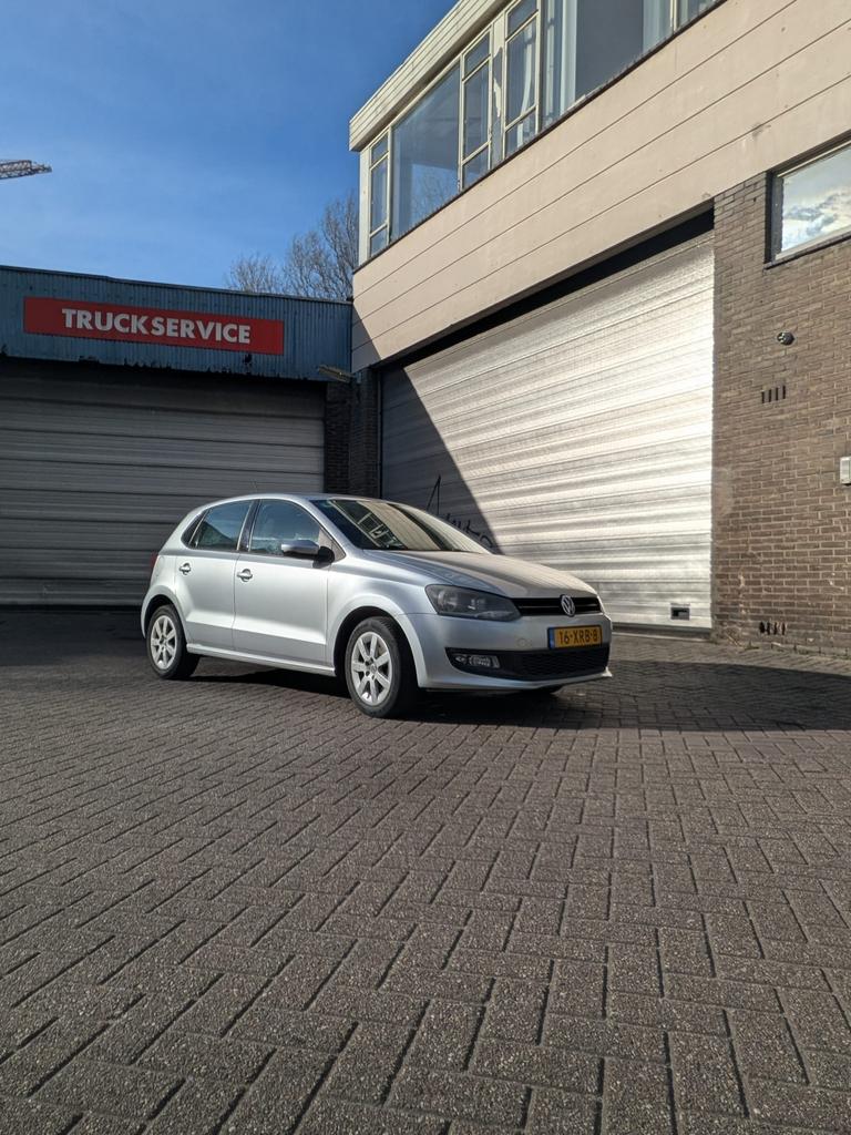 Volkswagen Polo 1.2 TSI 66KW 2012 Grijs, Voorwielaandrijving, 40 €/maand, 4 cilinders, Origineel Nederlands