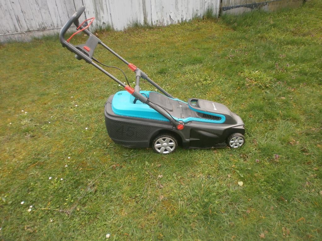 Gardena grasmaaier elektrisch, Ophalen, Cirkelmaaier, Gebruikt, Elektrische grasmaaier