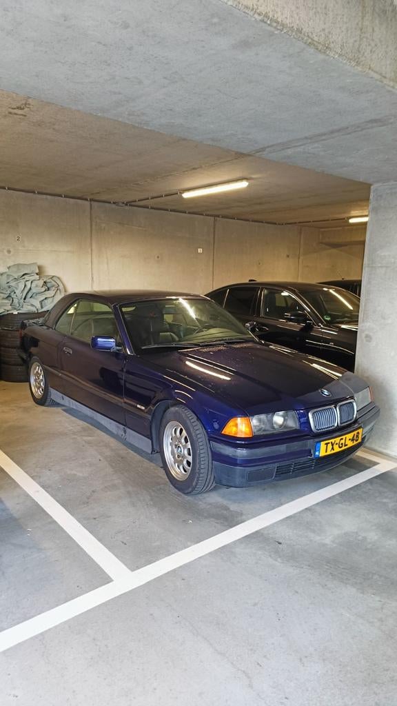 BMW 3-Serie 1.8 I 318 Cabriolet 1998 Blauw, Auto's, 1345 kg, Achterwielaandrijving, Zwart, 4 cilinders