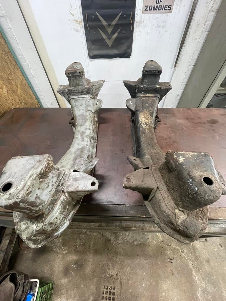 2x subframe volvo amazon, Ophalen, Volvo