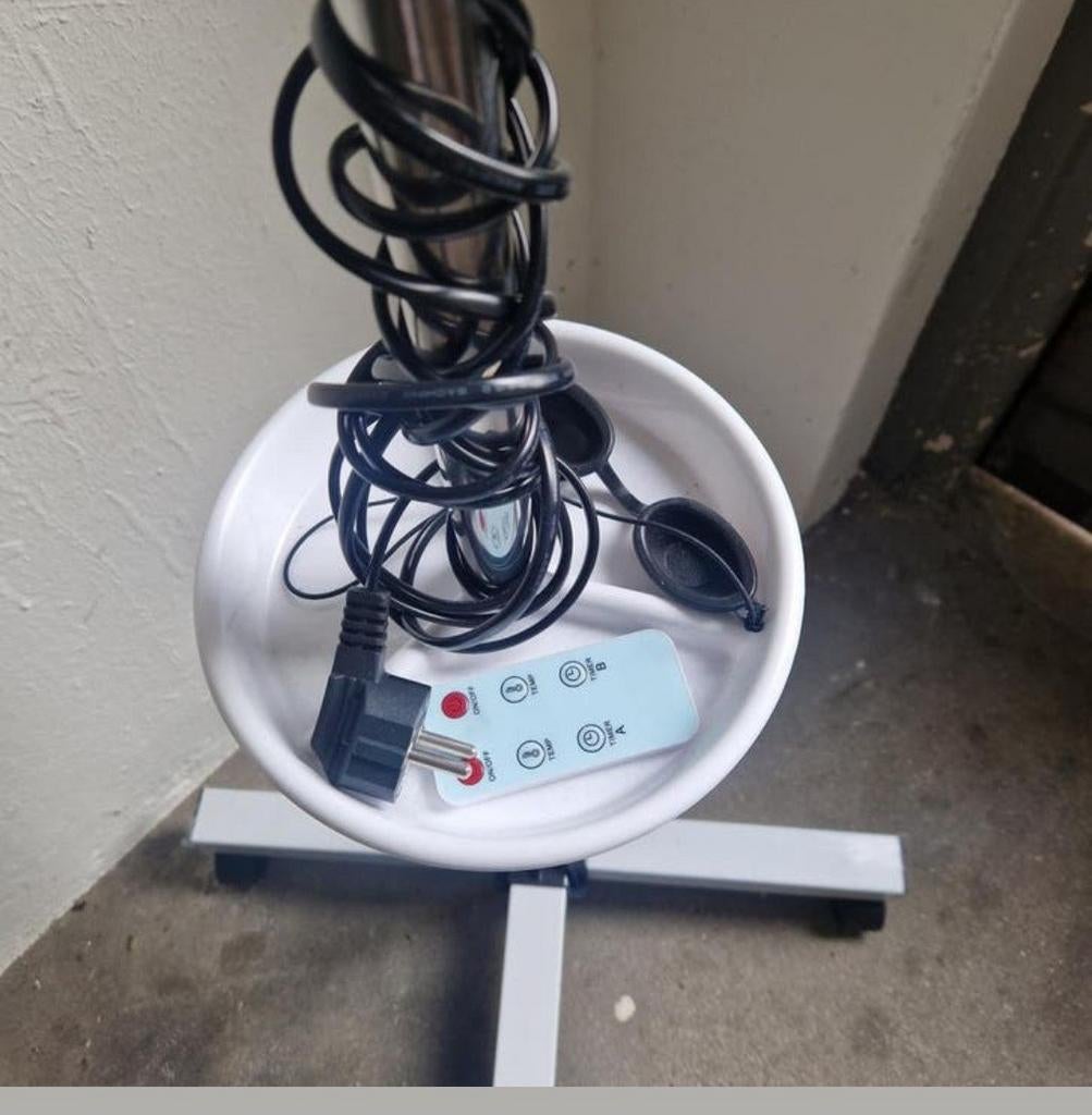 Infrarood lamp met afstandsbediening, Ophalen, Zo goed als nieuw, Overige typen