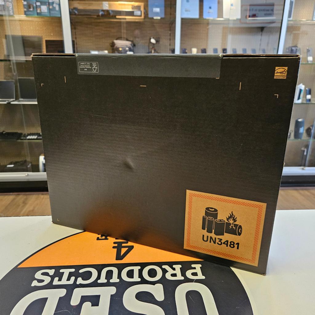 Dell Latitude 3550 - 16GB - 512GB - i5 1335u - New, Dell, Nieuw, Support@Dell.com, One Dell Way
Round Rock, TX 78682
United States