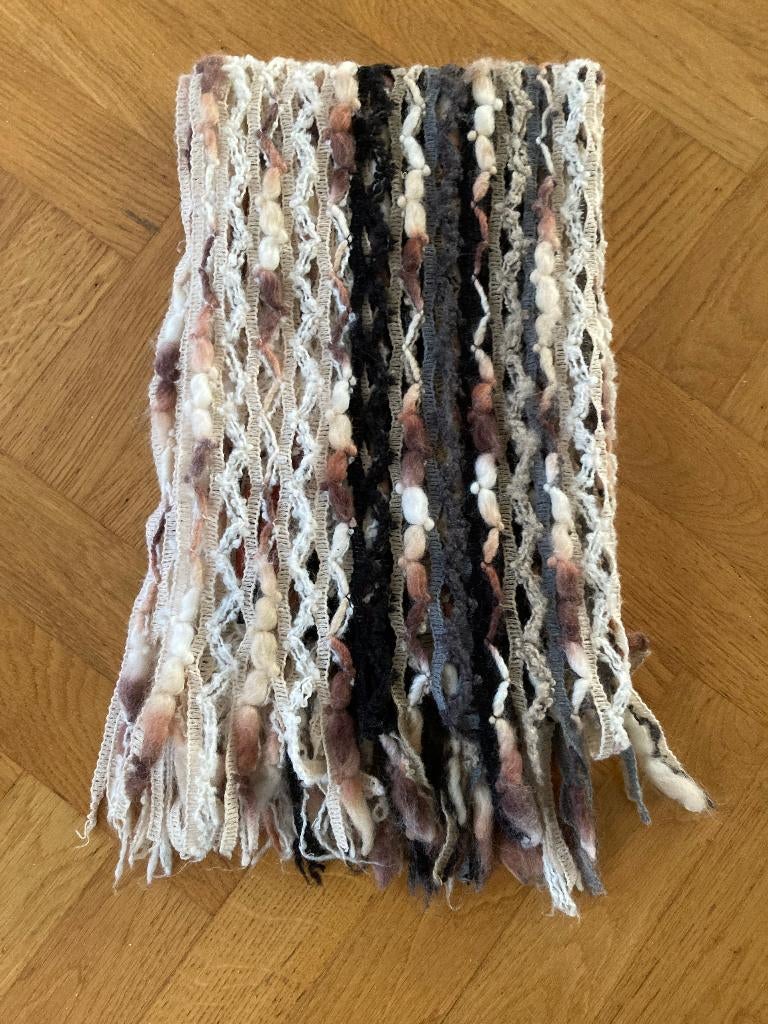 Prachtige sjaal van Missoni met franje, Maat 42/44 (L), Ophalen of Verzenden, Zo goed als nieuw, Missoni