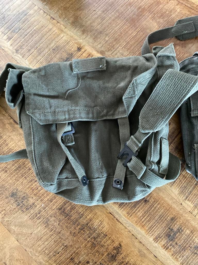 Pukkel  leger rugzak en tas met hengsel, Overige merken, Gebruikt, 25 tot 40 cm, Ophalen of Verzenden