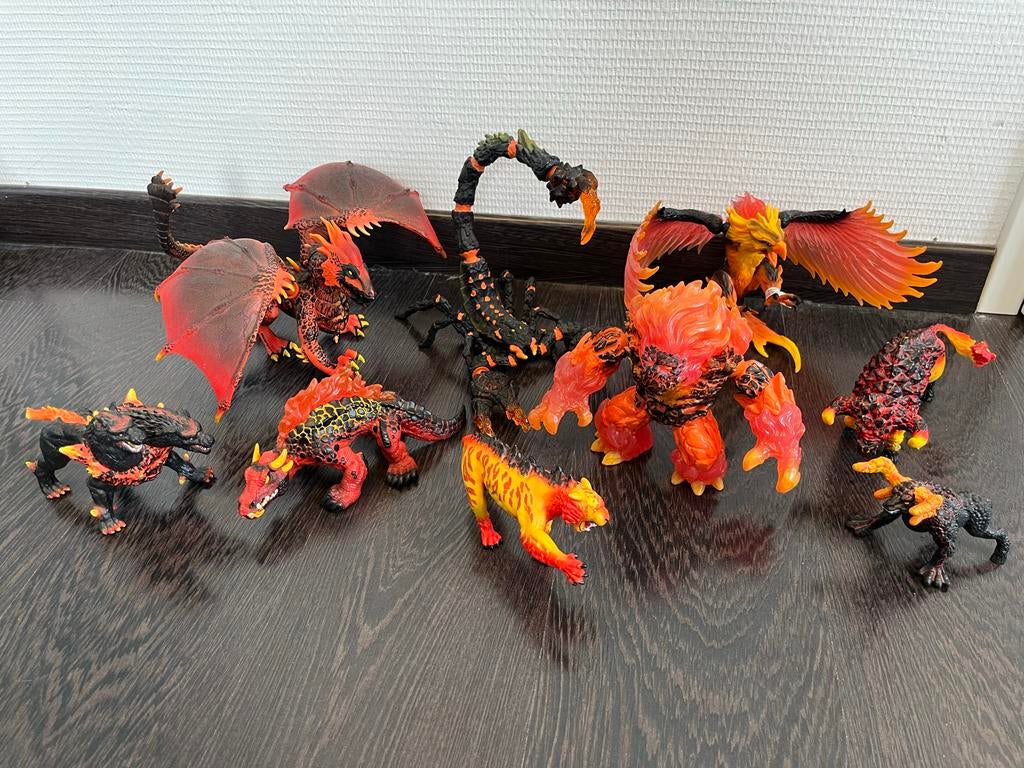 Schleich ELDRADOR CREATURES Vuur Lava Wereld Figuren Set, Ophalen of Verzenden, Zo goed als nieuw