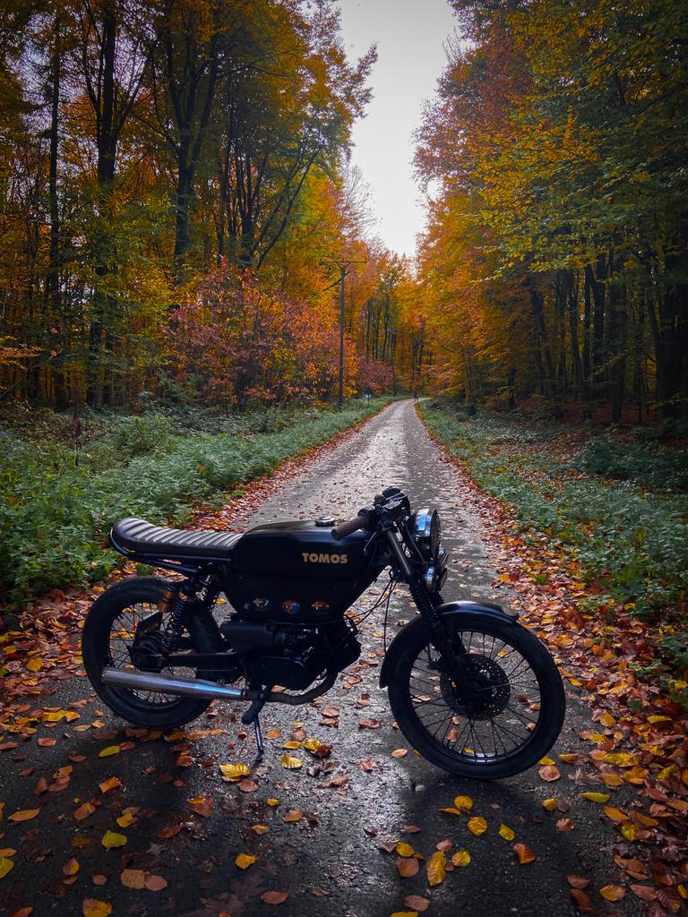 Unieke Tomos Revival Cafe Racer - Custom Gebouwd, Fietsen en Brommers, Brommers | Tomos, Gebruikt, Revival, Ophalen