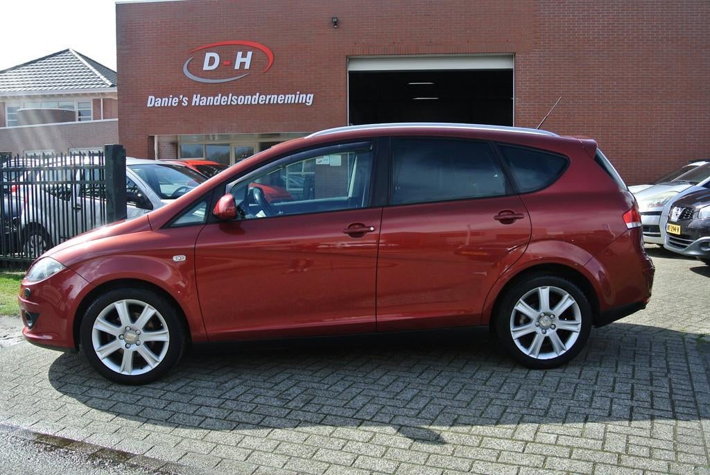 Seat Altea XL 2.0 FSI Stylance airco automaat inruil mogelij, 4 cilinders, Startonderbreker, Euro 4, Onderhoudsboekje