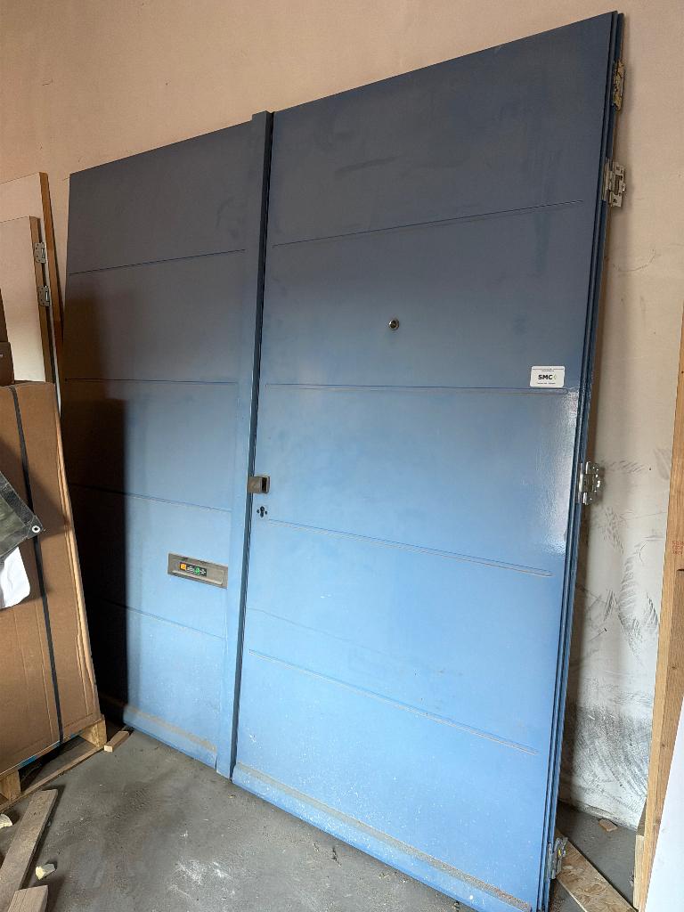 Garage deuren, Doe-het-zelf en Verbouw, Deuren en Horren, Ophalen, Gebruikt, Garagedeur, Hout