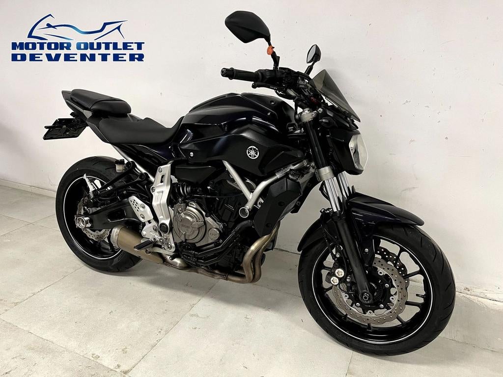 Hele mooie YAMAHA MT 07 ABS MT07 ABS (bj 2014), 2 cilinders, Motorrijbewijs A, Bedrijf, Onbekend