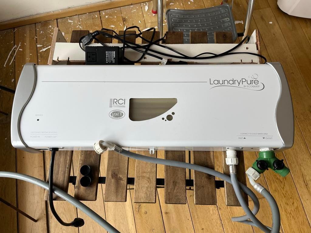 LaundryPure ozon + actieve zuurstof machine voor wasmachine, Witgoed en Apparatuur, Wasmachines, Gebruikt, Minder dan 1200 toeren