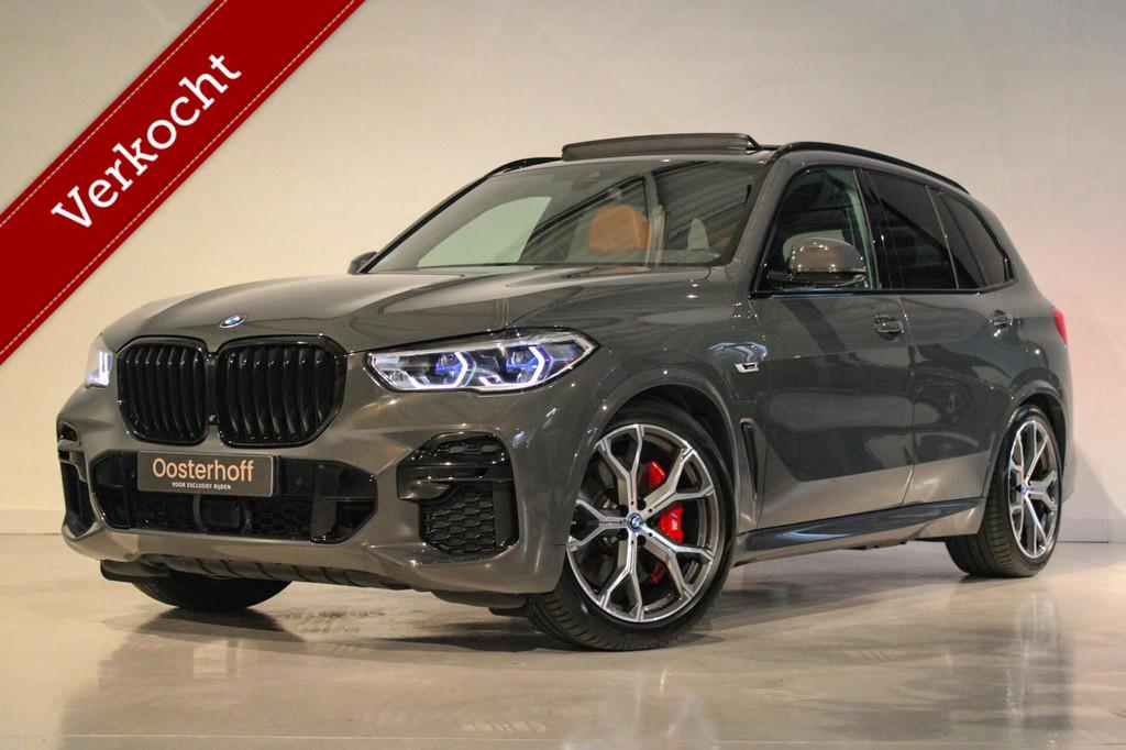 BMW X5 xDrive45e High Executive M-sport PANO|LUCHT|MASSAGE, Gebruikt, 394 pk, Leder, Vierwielaandrijving