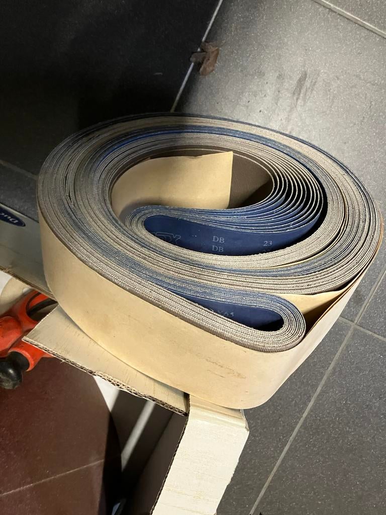 Schuurbanden 12 stuks, Ophalen of Verzenden, Zo goed als nieuw, 1200 watt of meer, Overige typen