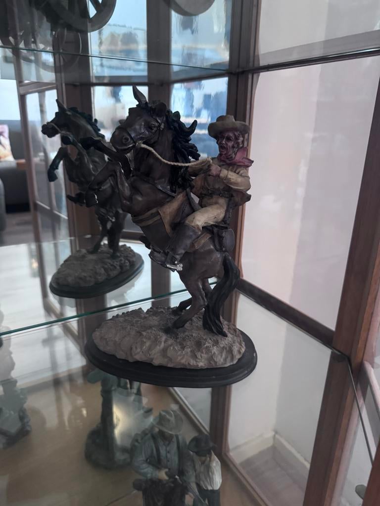 Cowboy beeld, Ophalen, Zo goed als nieuw