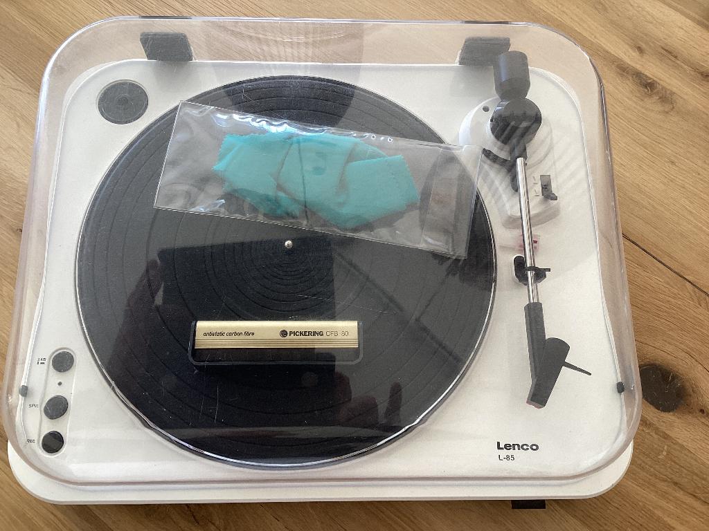 Lenco L-85 semi-automatische platenspeler USB (ongebruikt), Zo goed als nieuw, Automatisch, Platenspeler, Ophalen