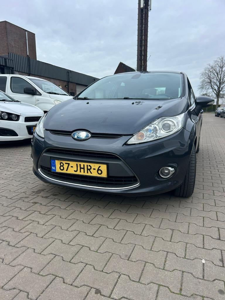 Ford Fiësta 1.6 Tdci 66KW 5DR 2009 Grijs, Auto's, Ford, Voorwielaandrijving, 4 cilinders, 96 €/maand, Origineel Nederlands
