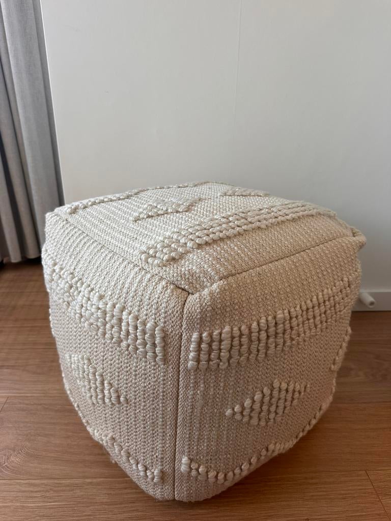 Boho poef, Huis en Inrichting, Banken | Voetenbanken en Poefen, Ophalen