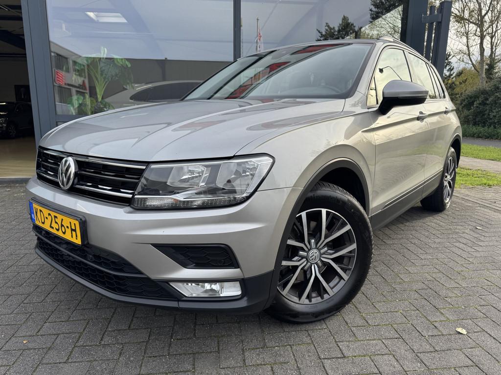 Volkswagen Tiguan 1.4 TSI Trendline (bj 2016), Auto's, Volkswagen, Voorwielaandrijving, 12 maanden, Stof, Gebruikt