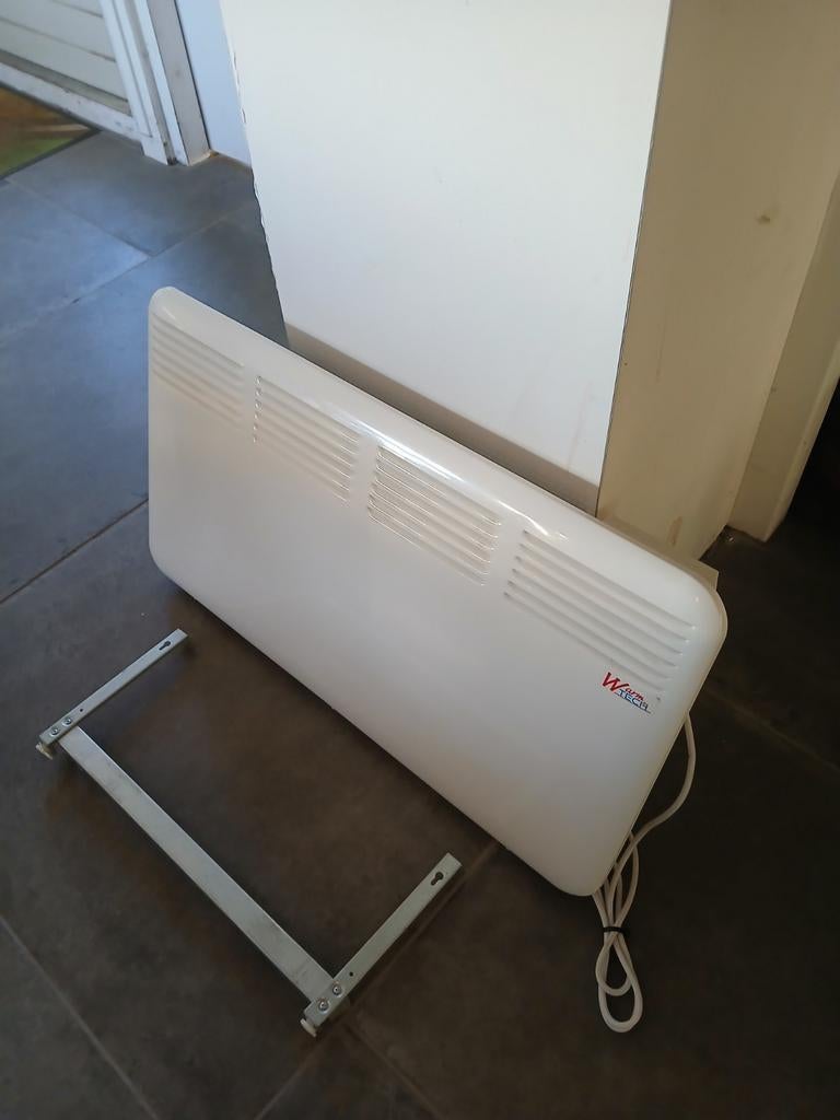 2000 watt wandkachel nieuw, Ophalen