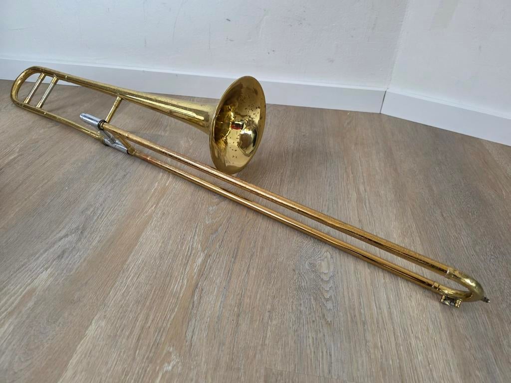 Bach Bundy Trombone - Goede Klank, Inclusief Koffer, Ophalen of Verzenden, Gebruikt, Tenor, Met koffer