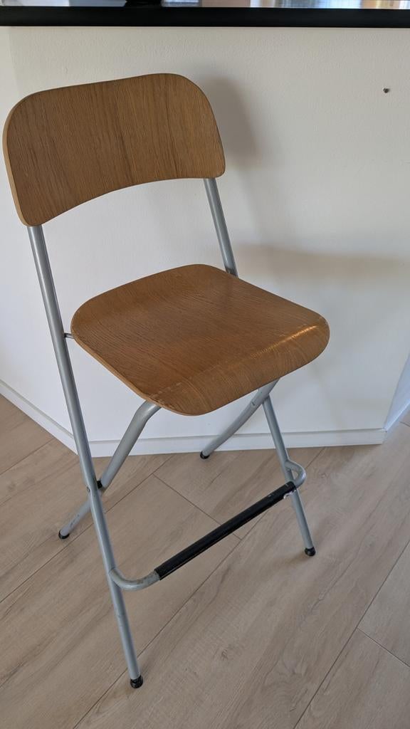 2x IKEA inklapbare barkrukken, hout en metaal, Ophalen, Gebruikt, 60 tot 90 cm, Hout