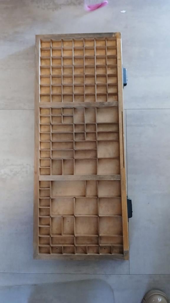 Vintage Letterbak / Zetkast - Decoratief en Functioneel, Ophalen