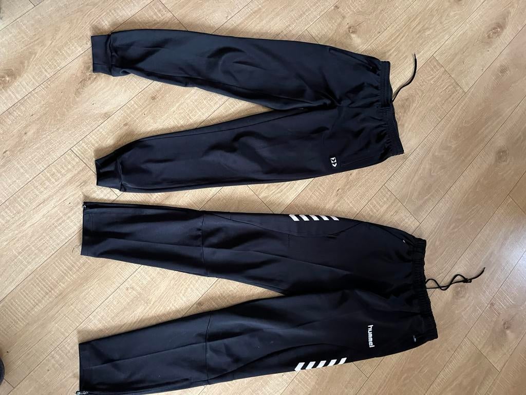 158 164 Hummel training broek jongen meisje sportbroek zwart, Ophalen of Verzenden, Zo goed als nieuw, Jongen of Meisje, Broek