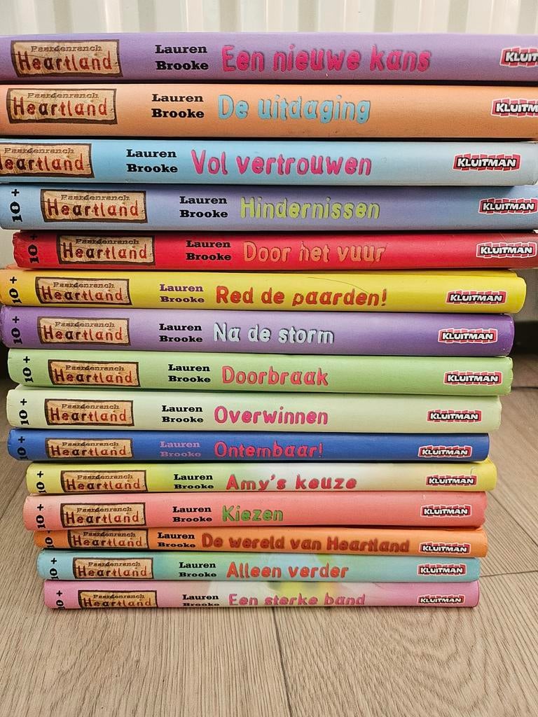 Lauren Brooke - Vol vertrouwen, Ophalen of Verzenden, Zo goed als nieuw, Lauren Brooke, Fictie