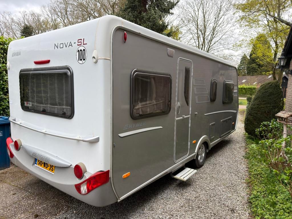 Hymer Eriba Nova-SL 540 - Luxe Caravan met enkele bedden, Rondzit, Particulier, Hymer, 5 tot 6 meter