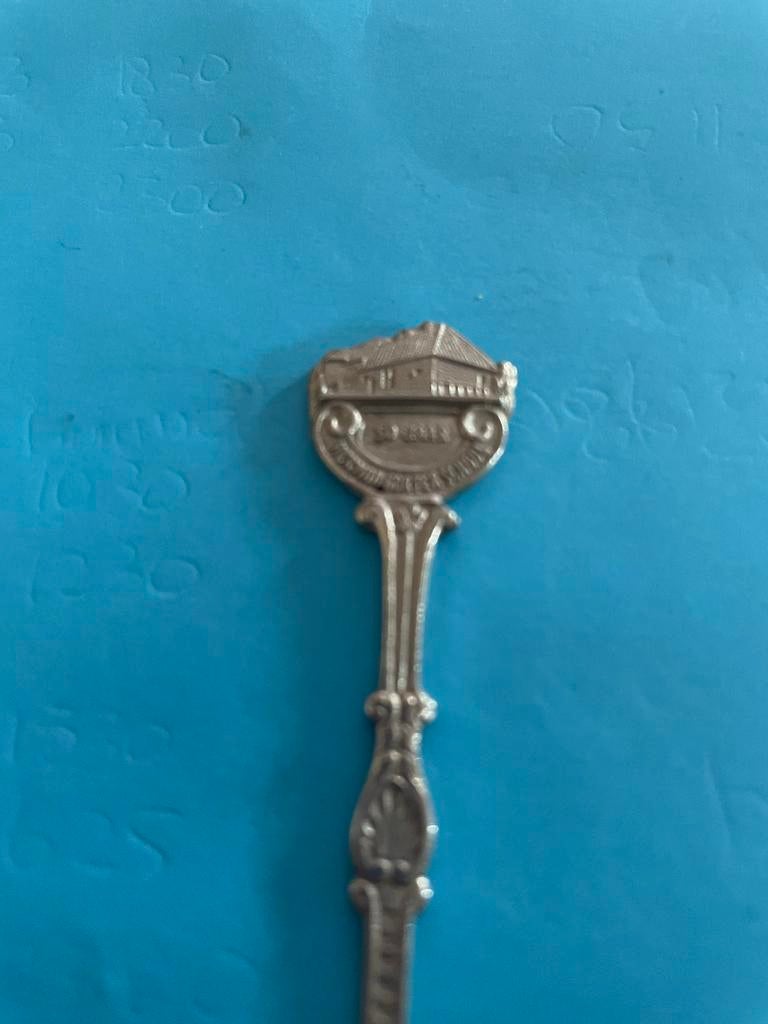 Lepeltje 50 jaar Herman  Gorter school, Ophalen of Verzenden, Gebruikt