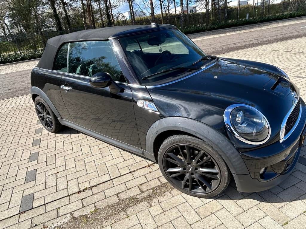 Mini 1.6 Cooper S, Auto's, Zwart, 4 cilinders, Cabriolet, 4 stoelen