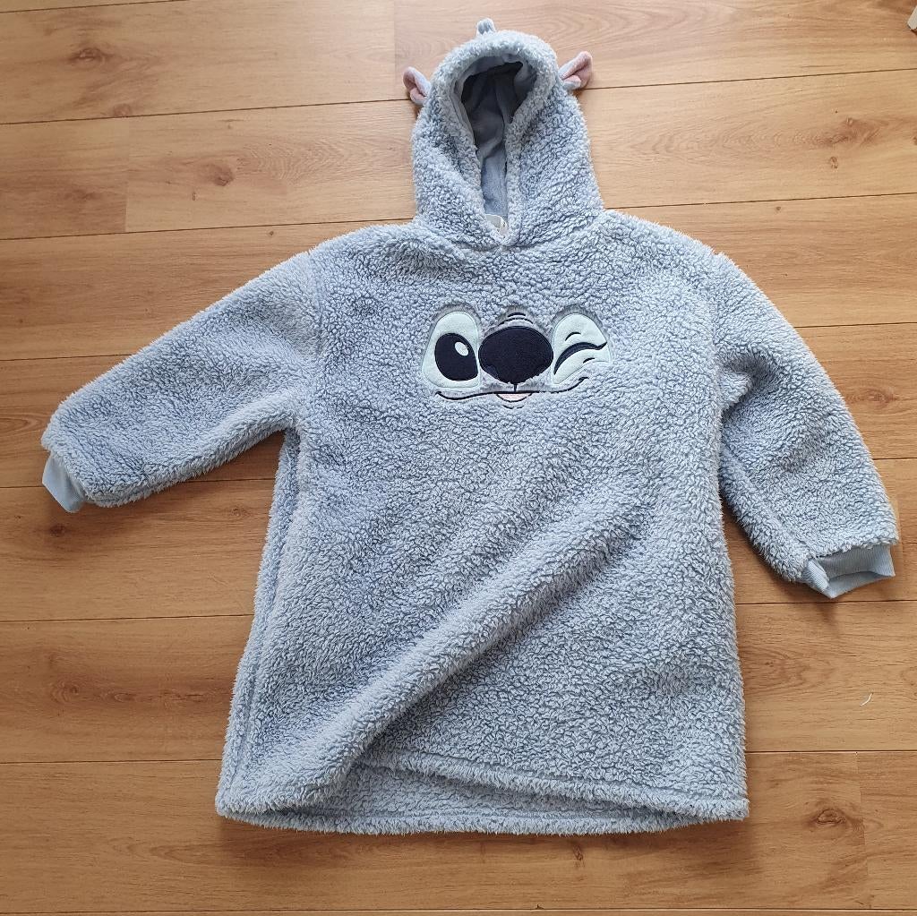 Stitch snuggle/hoodie l/xl 146/170cm, Ophalen, Overige figuren, Gebruikt, Kleding of Textiel