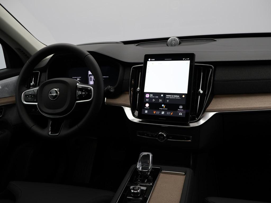 Volvo XC90 2.0 T8 Plug-in hybrid AWD Ultra Dark / Luchtverin, Gebruikt, 4 cilinders, 7 stoelen, Zwart