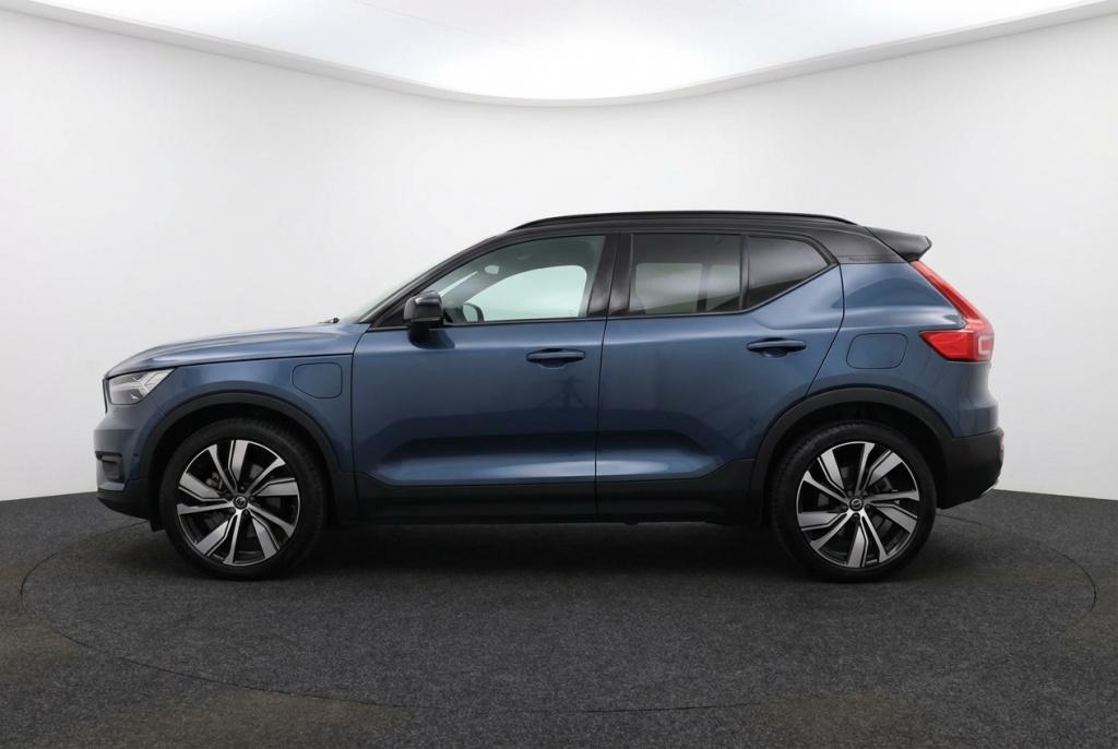 Volvo XC40 T5 262pk R Design Recharge Plug-In Pano l Harmann, Automaat, Euro 6, Blauw, Bedrijf