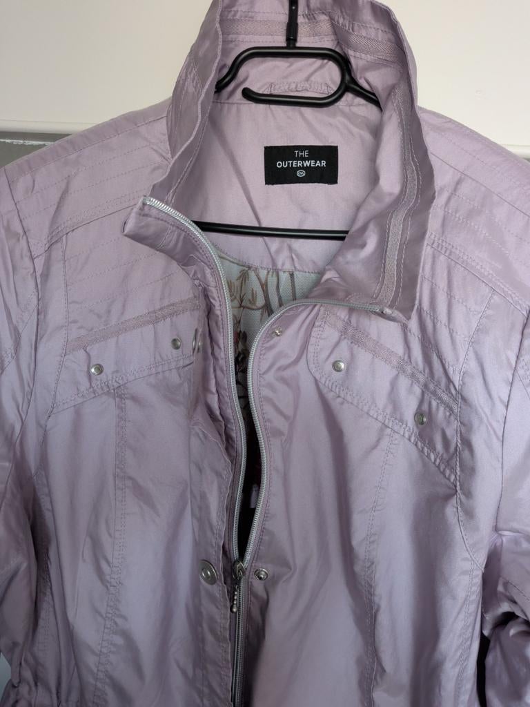 Lila jas van The Outerwear, Ophalen of Verzenden, Zo goed als nieuw, Paars