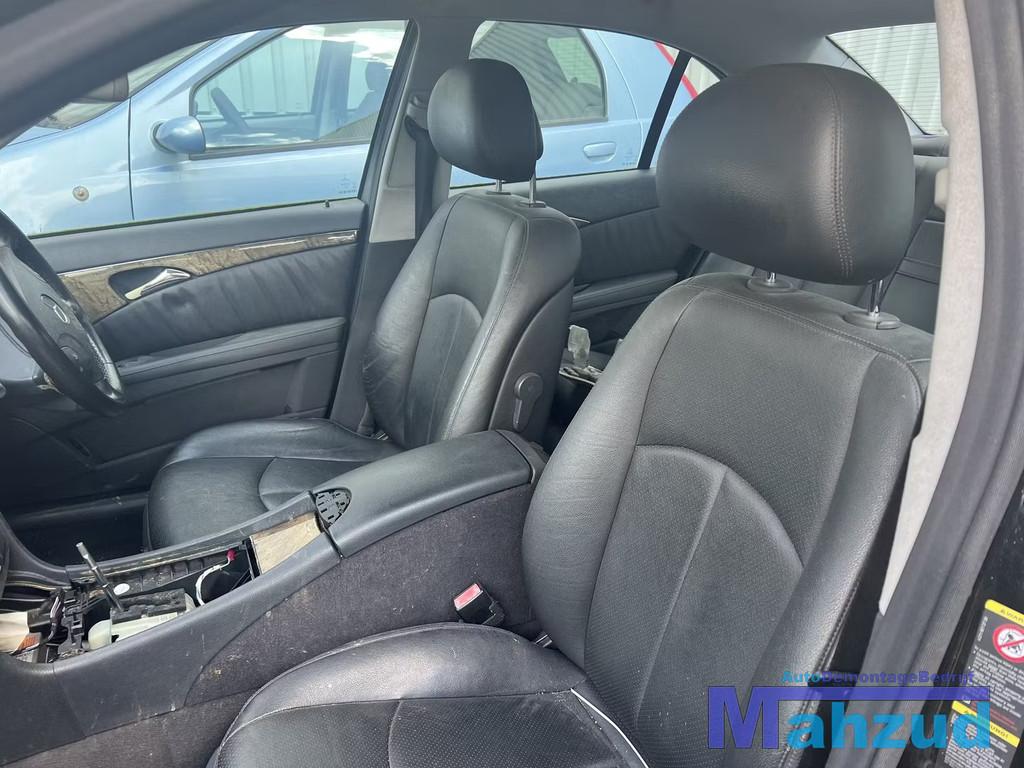 MERCEDES E KLASSE W211 sedan ZWART leer elektrisch, Auto-onderdelen, Carrosserie en Plaatwerk, Deur, Mercedes-Benz, Gebruikt, Ophalen of Verzenden