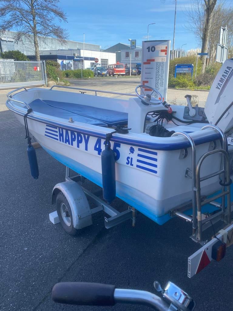 Polyester bootje met trailer Happy 435, Ophalen, Zo goed als nieuw