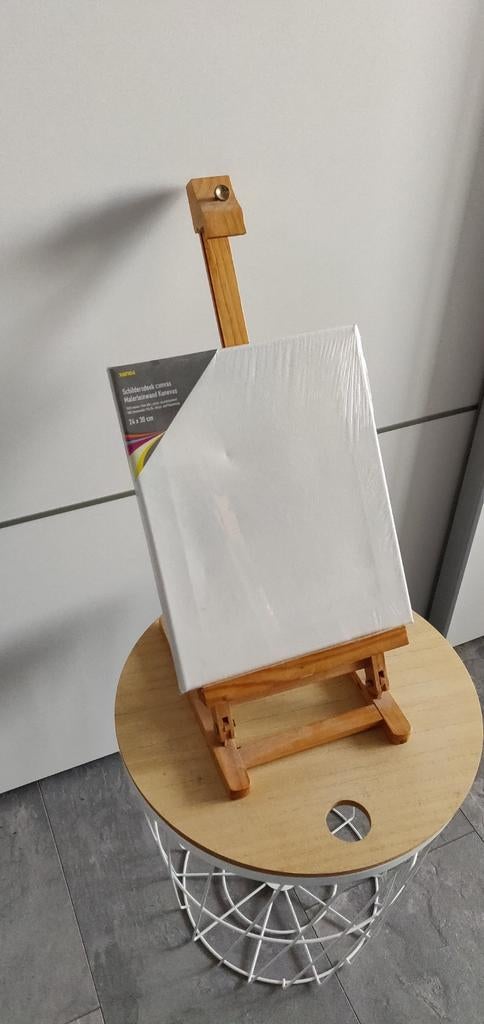 Kleine schildersezel met 6 canvassen (5 nieuw), Hobby en Vrije tijd, Ophalen, Zo goed als nieuw, Ezel