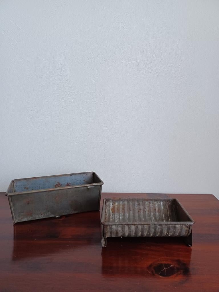 2 Oude Bakvormen - Brood/Cakevormen, Ophalen of Verzenden, Gebruikt