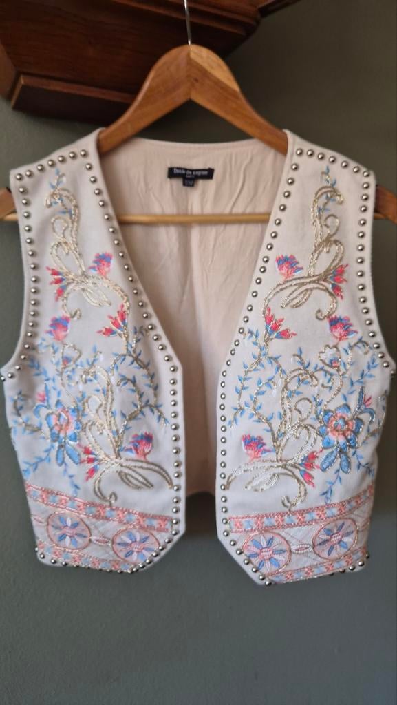 Drole de Copine gilet vestje geborduurd zgan mt S/M goud, Overige kleuren, Ophalen of Verzenden, Zo goed als nieuw, Maat 36 (S)