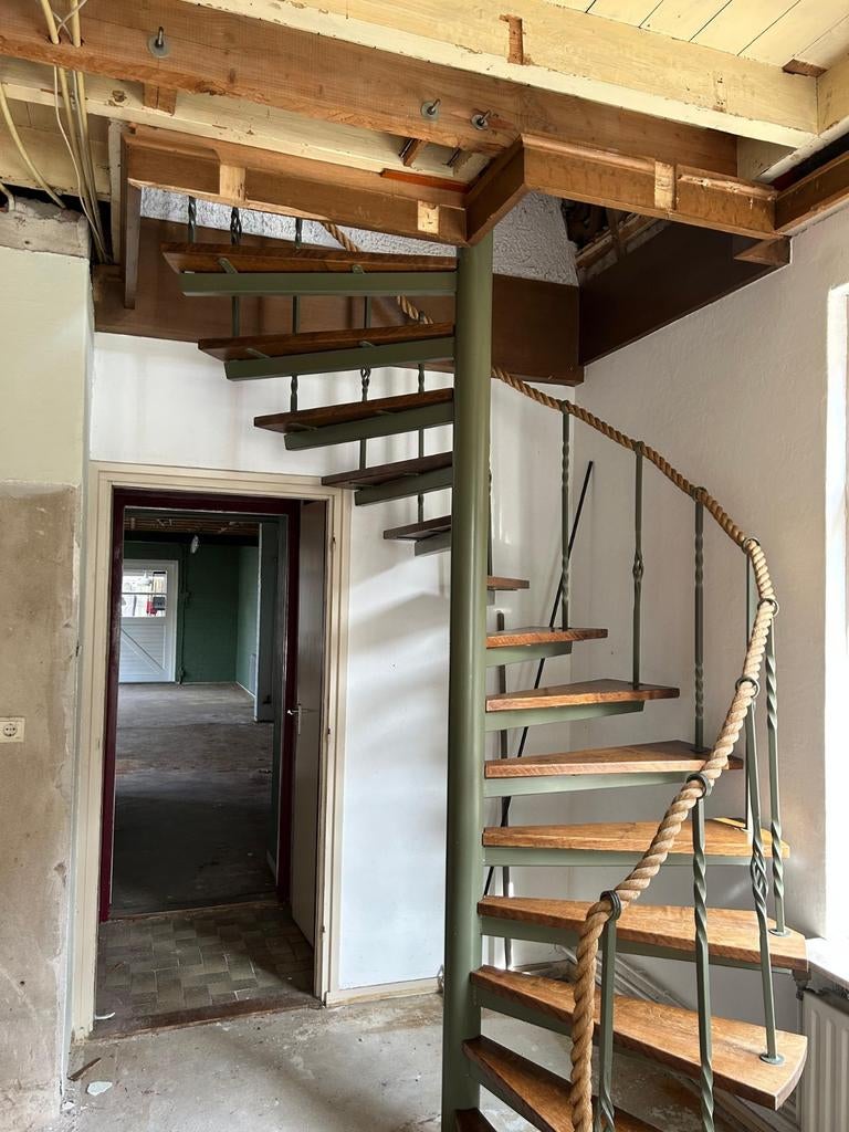 Wenteltrap / spiltrap te koop - driekwart, Ophalen, Gebruikt, Trap, 2 tot 4 meter