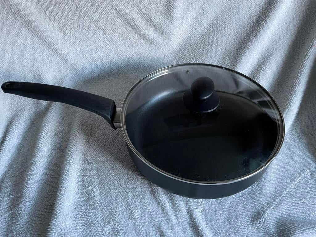 Hapjespan stevig, Ophalen of Verzenden, Gebruikt, Koekenpan of Braadpan