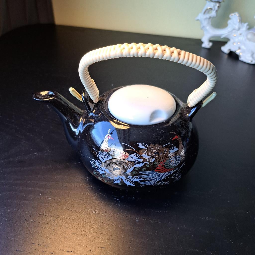 Keramische theepot, Antiek en Kunst, Antiek | Servies los, Ophalen of Verzenden