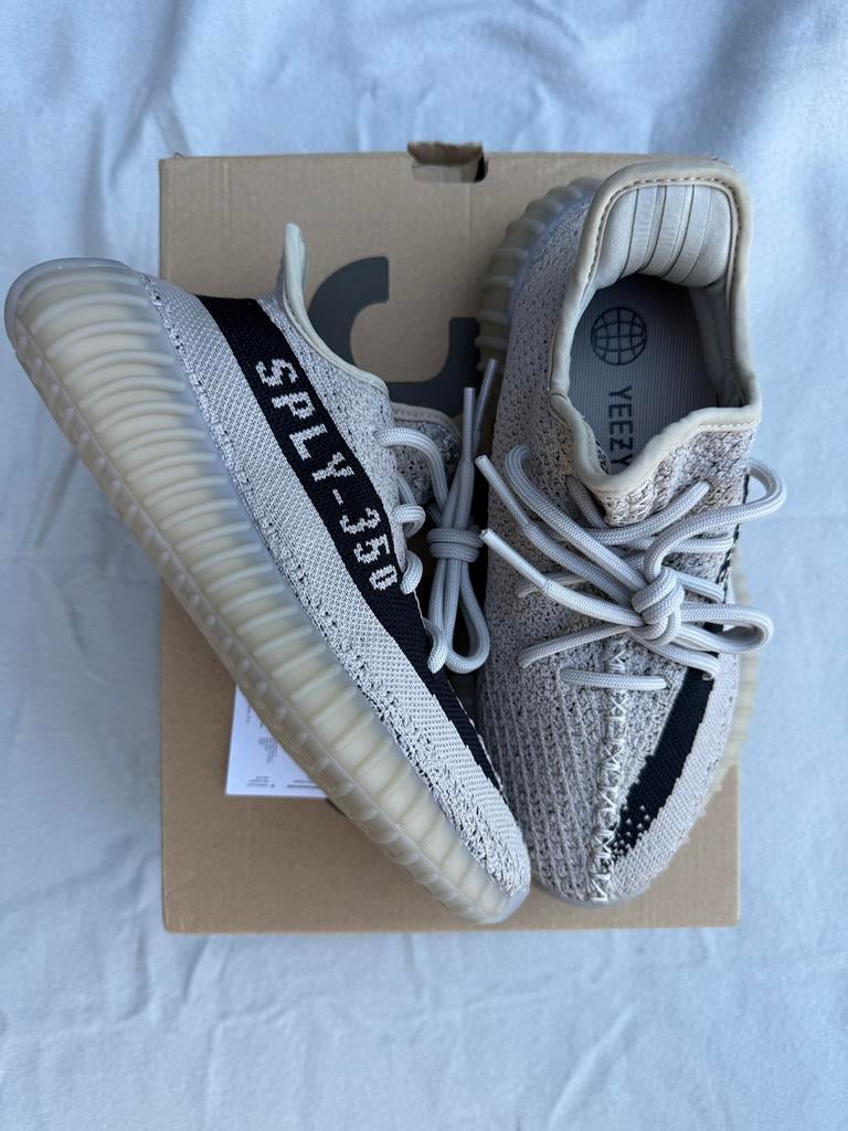 Yeezy Boost 350 V2 Slate - Maat 36, Kleding | Dames, Schoenen, --, Beige, Nieuw, Ophalen of Verzenden