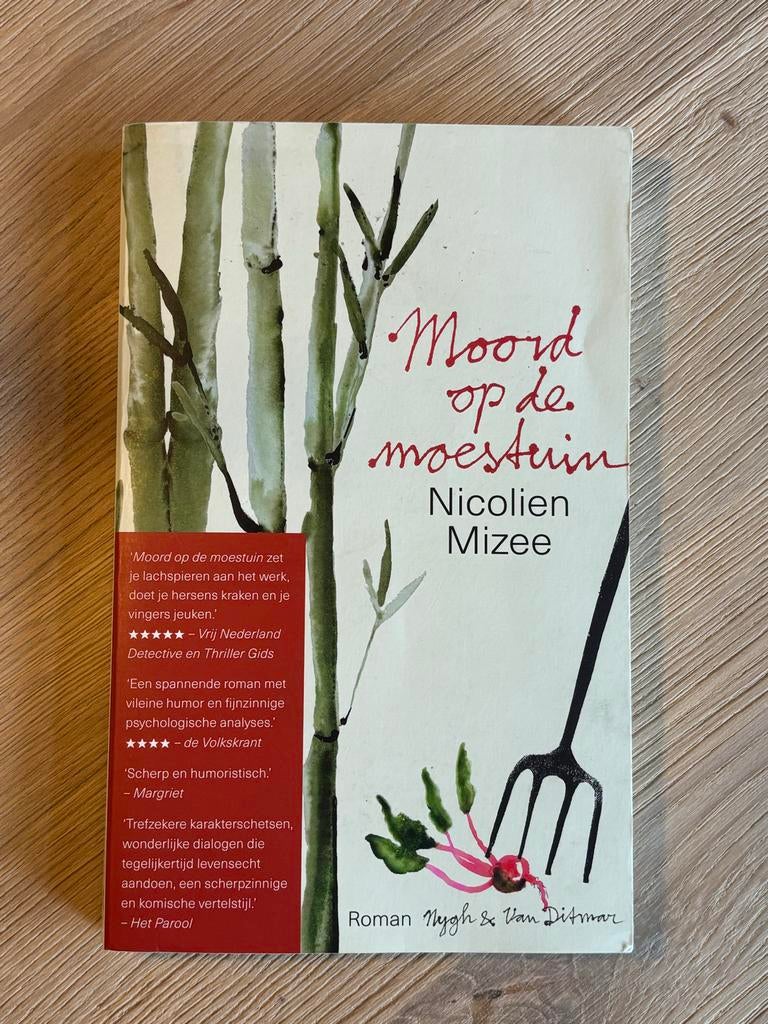 Moord op de moestuin - Nicolien Mizee (Roman), Ophalen of Verzenden, Gelezen, Nederland