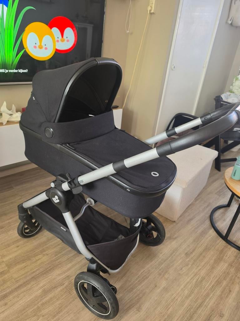 Maxi Cosi Adorra 2 kinderwagen met isofix onderstel, Kinderen en Baby's, Kinderwagens en Combinaties, Ophalen, Gebruikt, Met autostoeltje