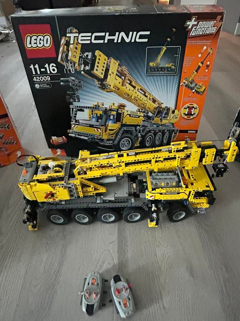 Lego technic Hijskraan 42009 MET DOOS, met elektr. functies, Kinderen en Baby's, Speelgoed | Duplo en Lego, Ophalen of Verzenden