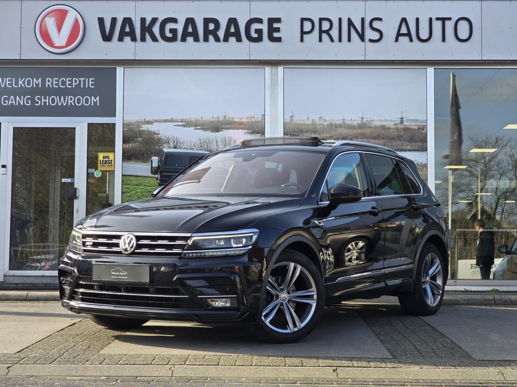 Volkswagen Tiguan 1.5 TSI ACT Highline Business R |PANO|MASS, Stof, 150 pk, Zwart, Origineel Nederlands