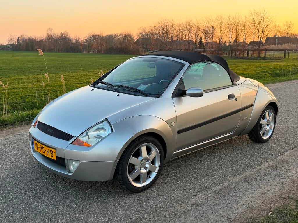 Ford Streetka Ka 1.6 Futura APK 02-2027 Airco Leder NAP, Auto's, 1599 cc, Handgeschakeld, Euro 4, Zilver of Grijs