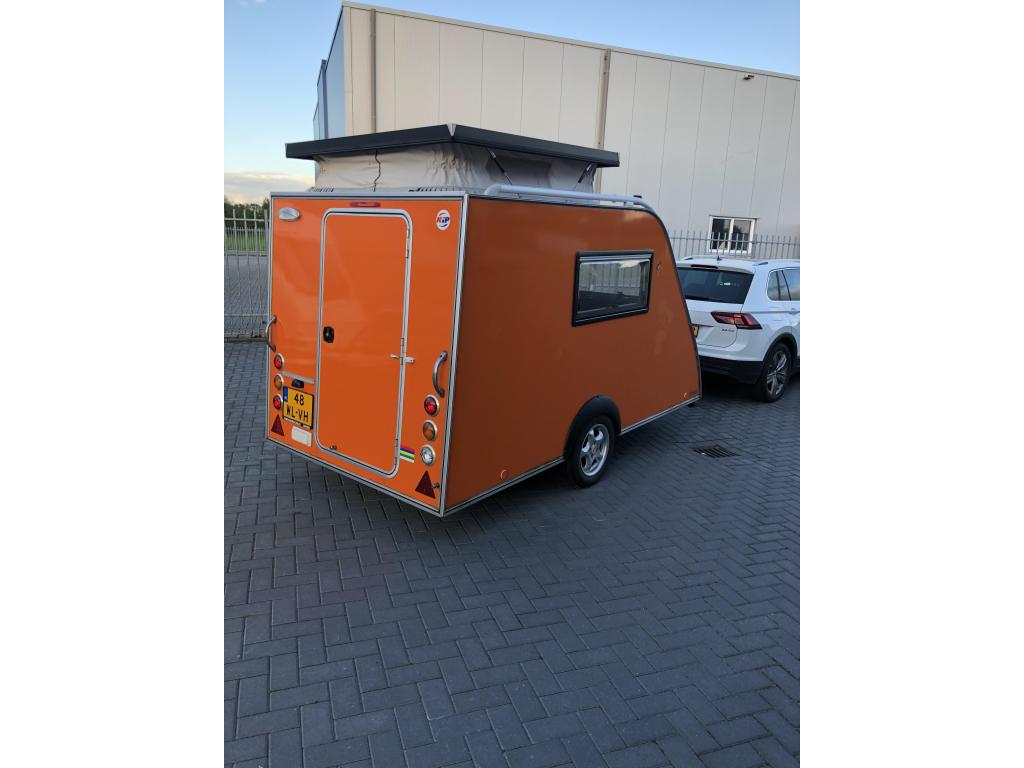 Kip kompakt hefdak. TEVENS INKOOP KIP KOMPAKT, Bedrijf, Overige, Dwarsbed, Kip